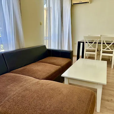 Family 1 Bd In Flores Park By Menada Διαμέρισμα